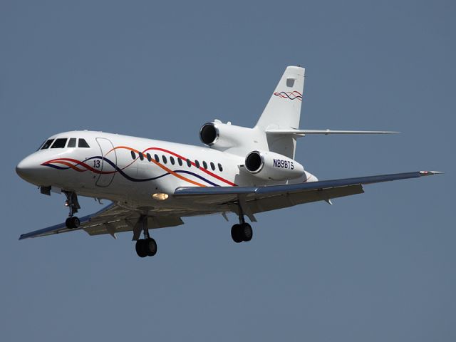 Dassault Falcon 900 (N898TS) - April 14, 2011