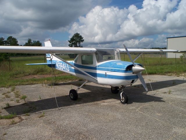 Cessna 152 (N3841J) - Parked at CXO.