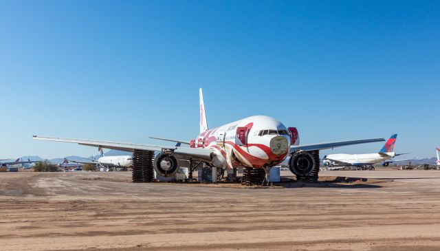 Boeing 777-200 (B-2060) - Spotted at KTUS on December 18, 2020