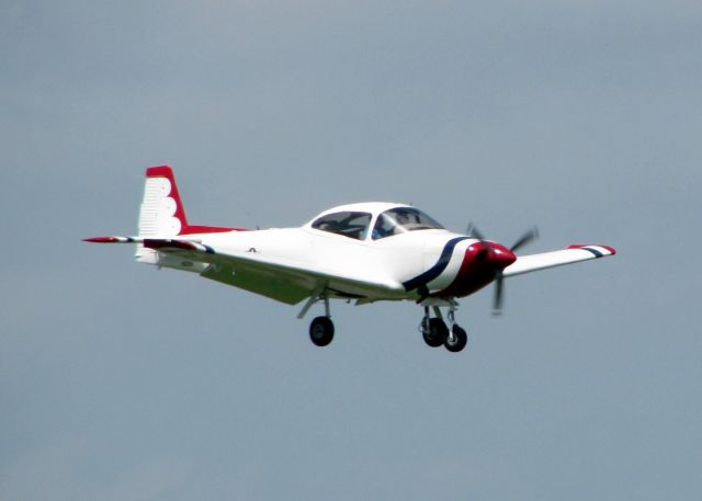 N5295K — - Landing at Downtown Shreveport.