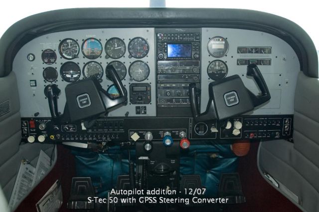 Cessna Skylane (N2629R) - Custom Avion Panel