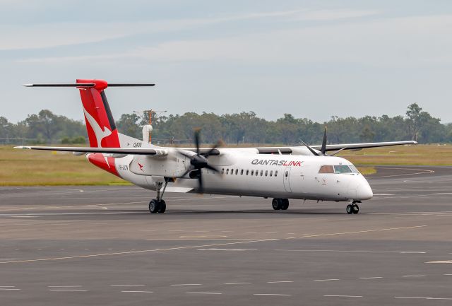de Havilland Dash 8-400 (VH-QON)