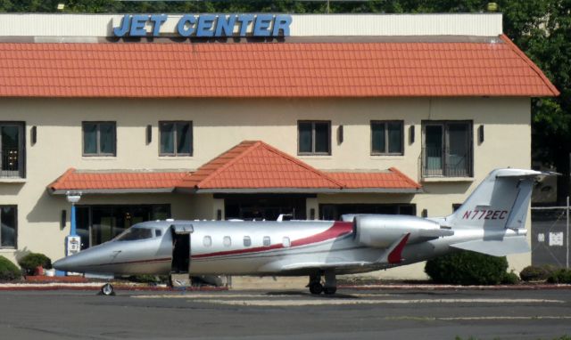 Learjet 60 (N772EC) - Shortly after arrival is this 2002 Learjet 60 in the Spring of 2022.