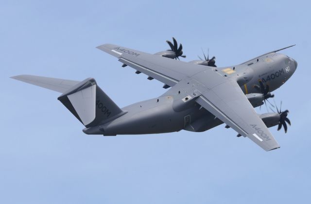 AIRBUS A-400M Atlas (F-WWMZ)