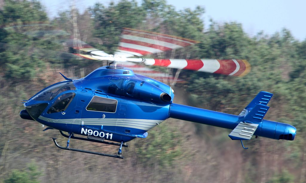 McDonnell Douglas Combat Explorer (N90011)