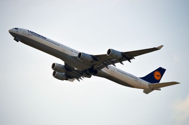 Airbus A340-600 (D-AIHC)