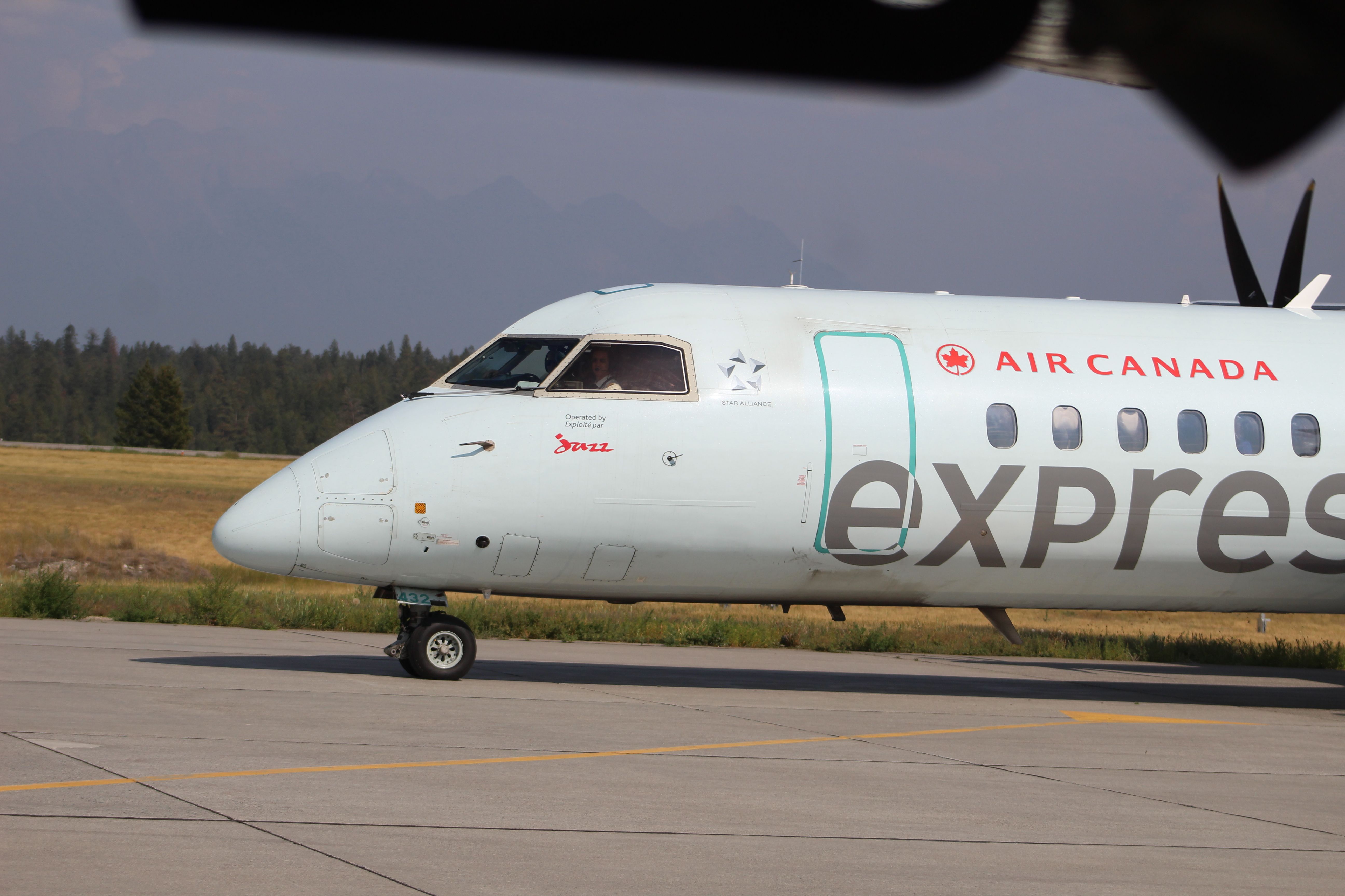 C-GJZY — - Got to be about 20 feet from this beauty as it taxiing. We were on the apron visiting the bombers in Cranbrook.
