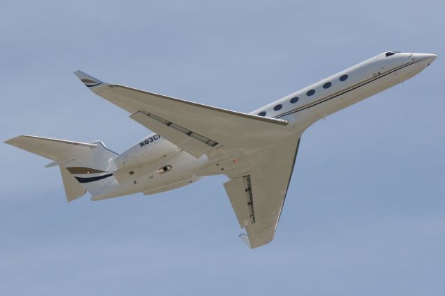 Gulfstream Aerospace Gulfstream V (N83CP) - Gulfstream V (N83CP) departs Sarasota-Bradenton International Airport