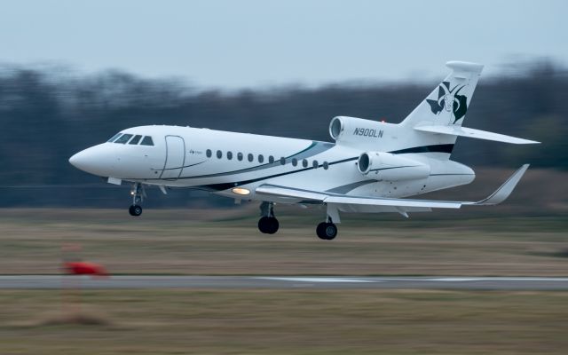 Dassault Falcon 900 (N900LN) - Affiliated with 4-Horn Investment LLC, this Falcon 900EX touched down at Ellington Field on 4 February 2022