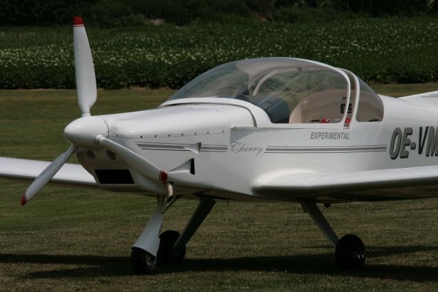 OE-VMF — - Cherry BX-2  -  Weiz  -  2012-06-21