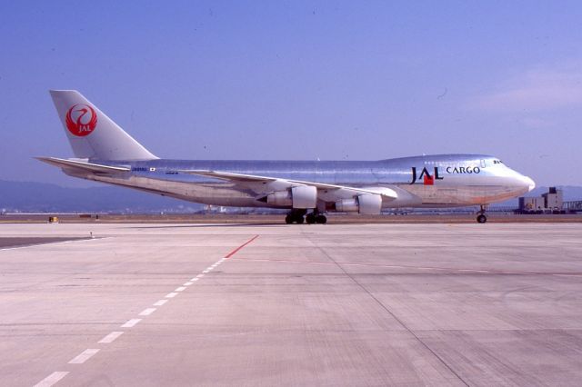 Boeing 747-200 (JA8180)