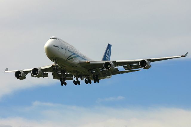 Boeing 747-400 (ZK-NBW)