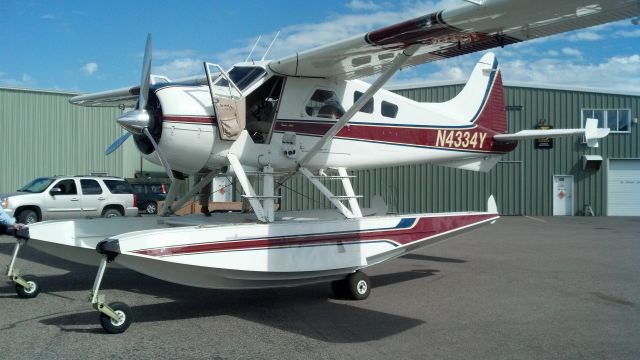 De Havilland Canada DHC-2 Mk1 Beaver (N4334Y) - Beaver going home!