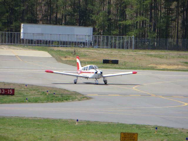 Piper Cherokee (N2674T)