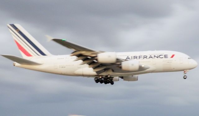 Airbus A380-800 (F-HPJA)