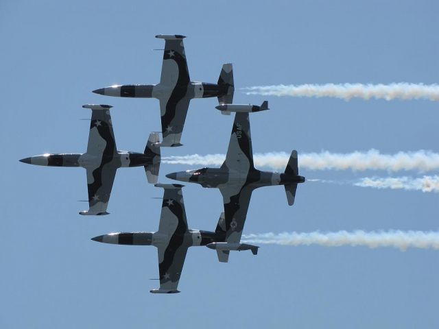 — — - Black Diamond Jet Team at "Thunder over the Boardwalk" in Atlantic City, NJ