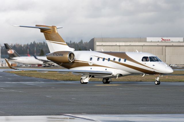 Embraer Phenom 300 (N782MM)