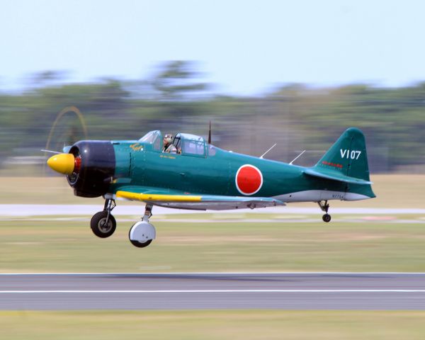 North American T-6 Texan (N7754)