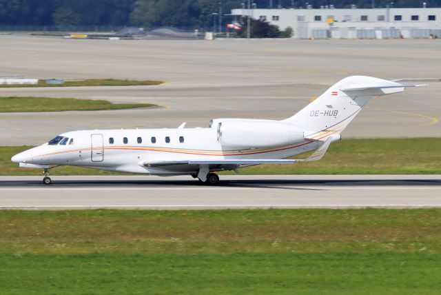 Cessna Citation X (OE-HUB)