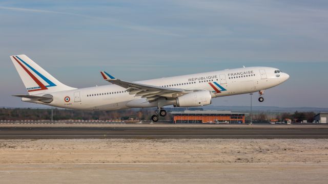 Airbus A330-200 (F-UJCU)