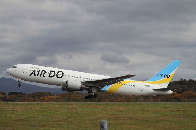 BOEING 767-300 (JA613A) - October 27th 2019:HKD-HND.