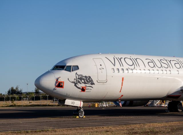 Boeing 737-800 (VH-YVD)