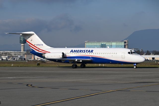 Douglas DC-9-10 (N782TW)