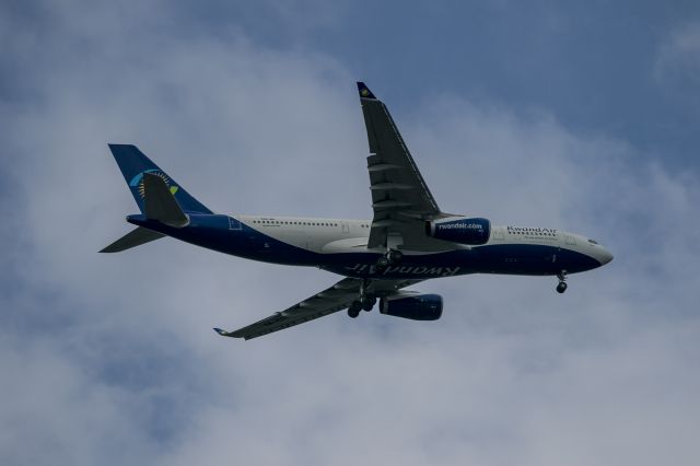 9XR-WN — - Flying above Brussels heading to Brussels Airport on 22-08-2017 - 18hrs