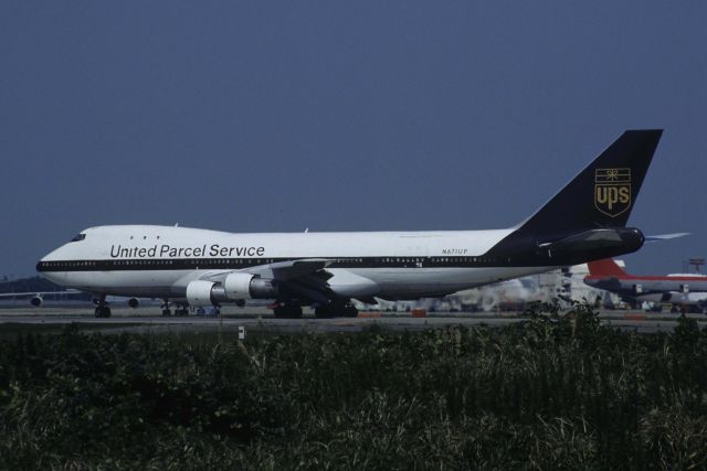 BOEING 747-100 (N671UP) - Departure at Narita Intl Airport Rwy34L on 1998/09/13