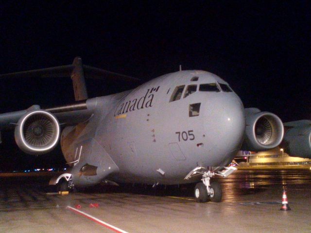 Boeing Globemaster III (17-7705)