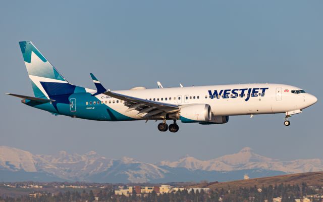 Boeing 737 MAX 8 (C-GULN)