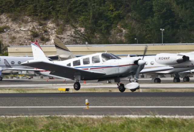 Piper Cherokee (N39941)