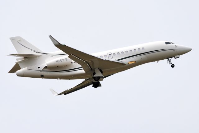 Dassault Falcon 7X (N501PG)