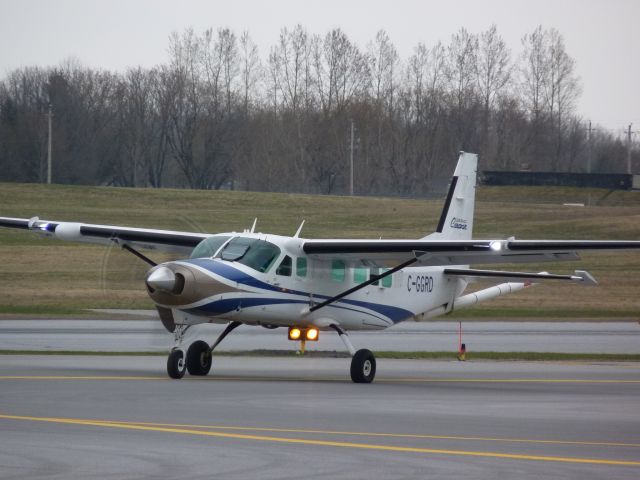 Piper Saratoga/Lance (C-GGRD)