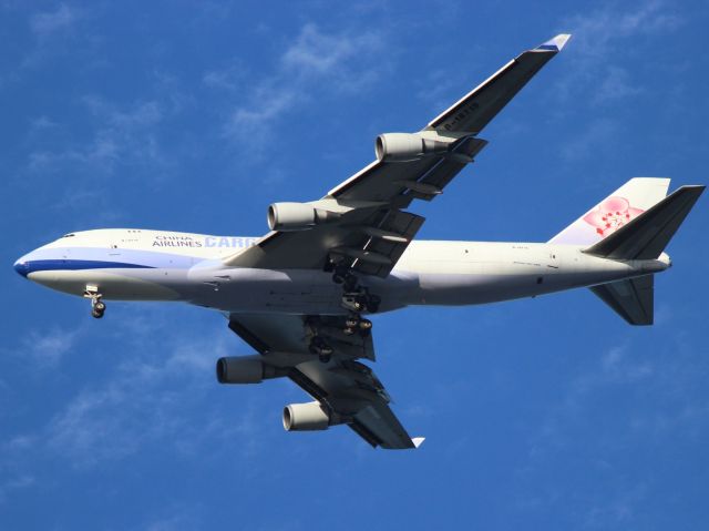 Boeing 747-400 (B-18719)