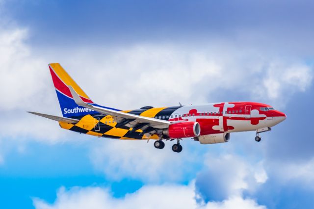 Boeing 737-700 (N214WN) - A Southwest Airlines 737-700 in Maryland One special livery landing at PHX on 2/26/23. Taken with a Canon R7 and Tamron 70-200 G2 lens.