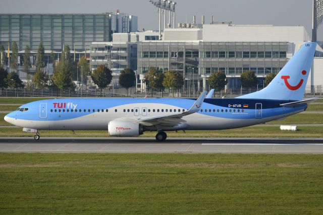 Boeing 737-800 (D-ATUR)