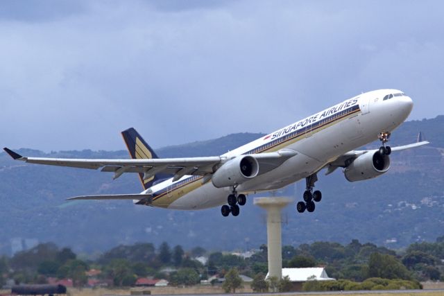 Airbus A330-300 (9V-STB) - A regular visitor to Adelaide getting airborne off runway 23 and heading home to Singapore. Friday 1st February 2013.