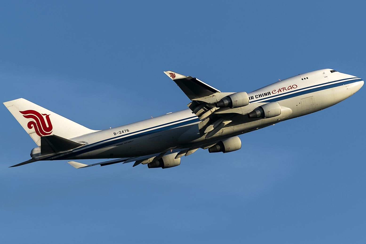 Boeing 747-400 (B-2476)