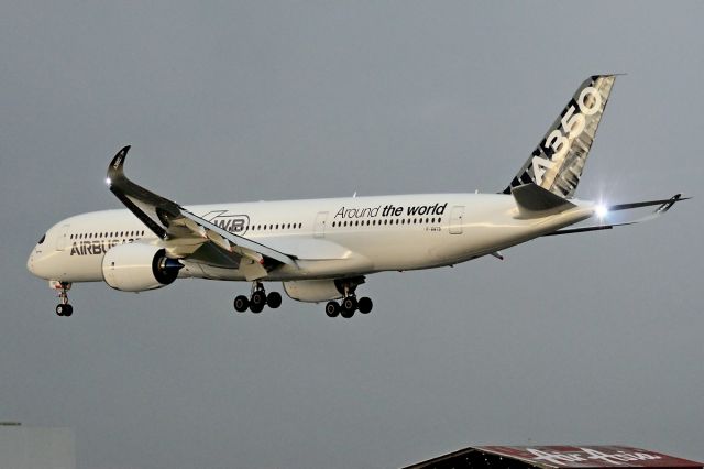 Airbus A350-900 (F-WWYG) - Airbus A350-941 F-WWYG (MSN 005) on short finals before landing on runway 32L at WMKK/KUL following its demonstration flight. A tropical thunderstorm is fast approaching!