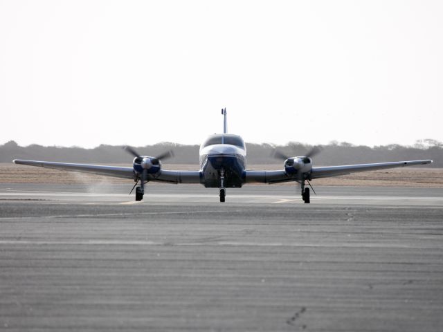 Cessna 402 (N402NS) - After landing runway 06.