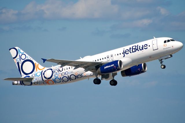 Airbus A320 (N569JB) - "Blue Brothers" repainted for jetBlues 10th anniversary.