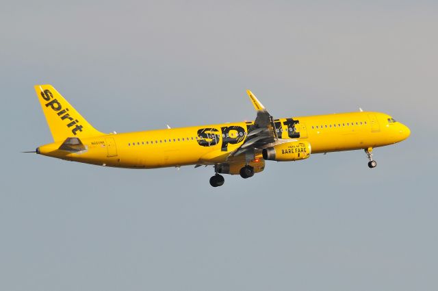 Airbus A321 (N660NK)