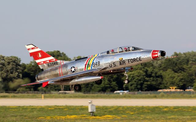 North American Super Sabre (N2011V)