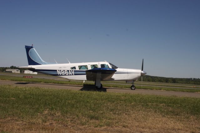 Piper Saratoga (N86AY)