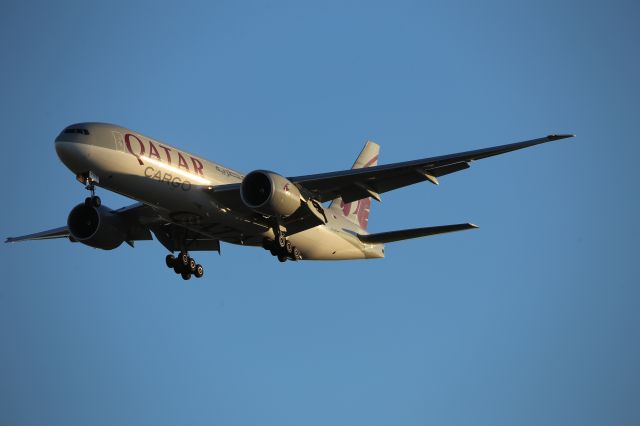 Boeing 777-200 (A7-BFW)