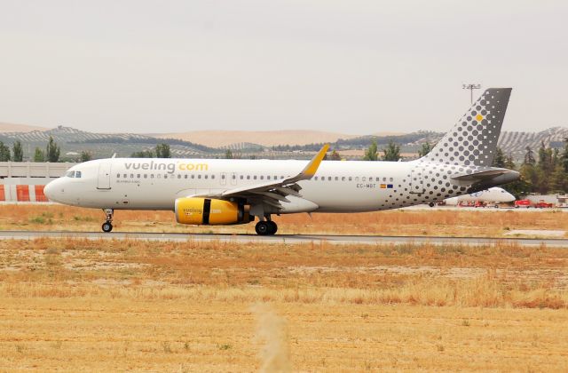 Airbus A320 (EC-MBT)
