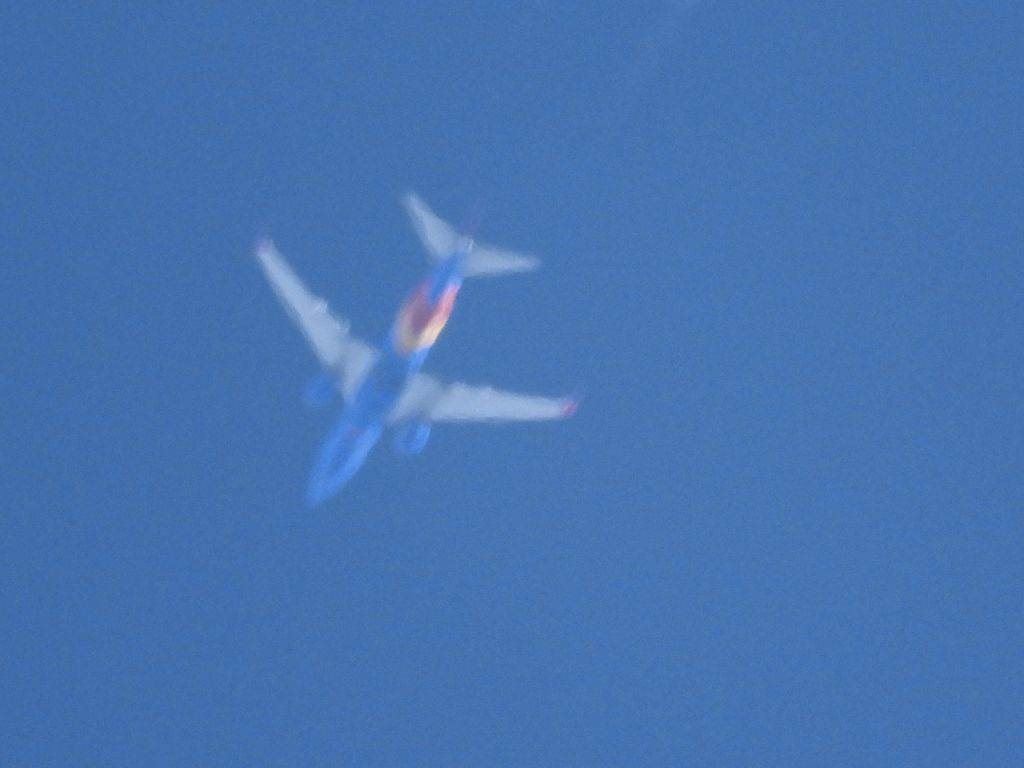 Boeing 737-700 (N7840A)