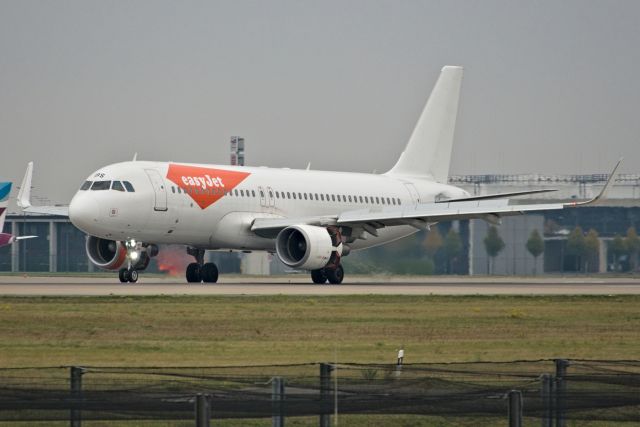 Airbus A320 (OE-IBS)