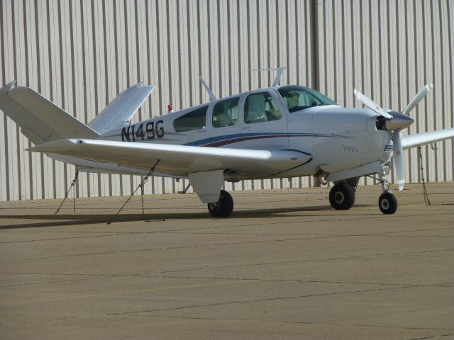 Beechcraft 35 Bonanza (N149G)